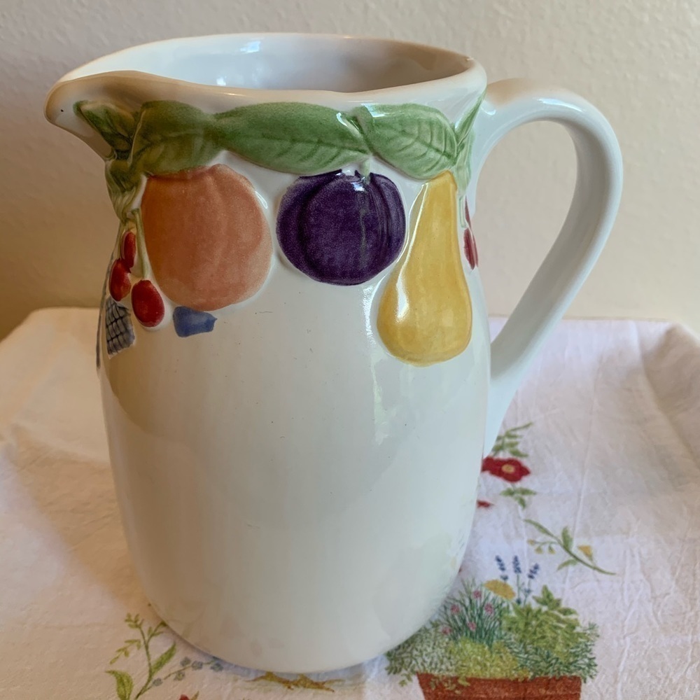 PFALTZGRAFF Hopscotch farmhouse fruit ceramic Pitcher utensil holder decor